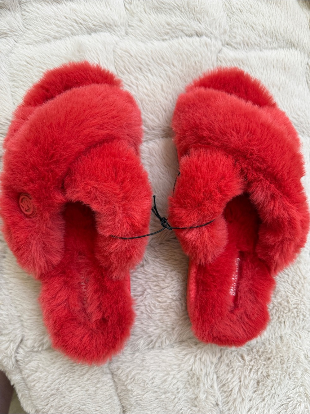 Michael Kors Red Lala NEW Fuzzy Crisscross Slide Slippers Size 7.5